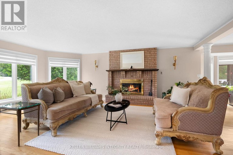 28466122/22-marchbrook-circle/rural-kanata-central/ottawa/ontario/K2W1A1_6