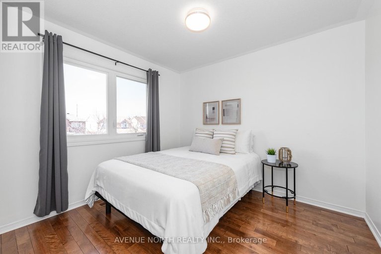 29648629/3028-courtyard-crescent/upper-hunt-club/ottawa/ontario/K1T3R7_23