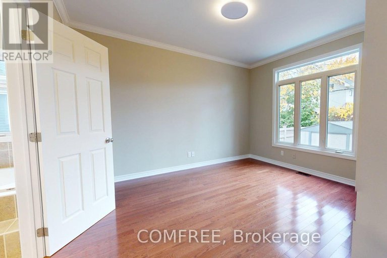 29041005/253-goulburn-avenue/sandy-hill/ottawa/ontario/K1N8E5_22