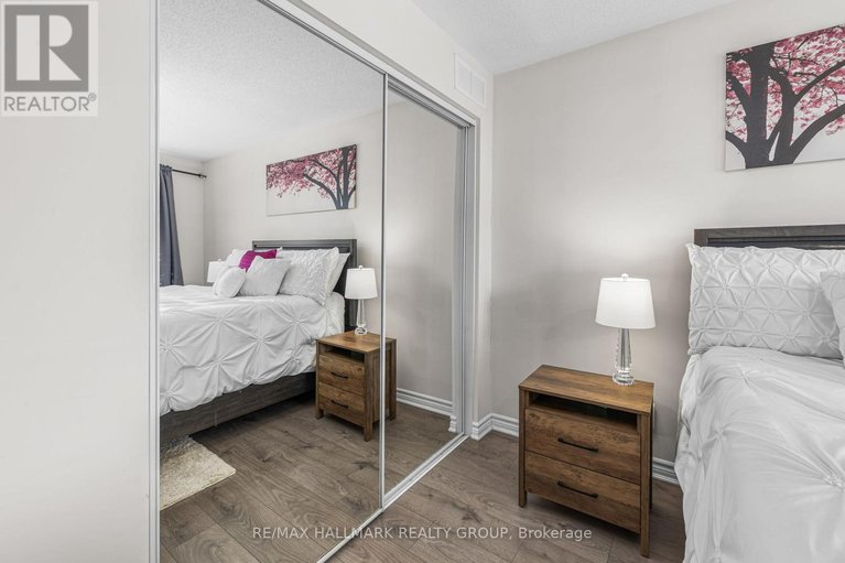 29645617/119-helenium-lane/avalon-west/ottawa/ontario/K4A1C6_30