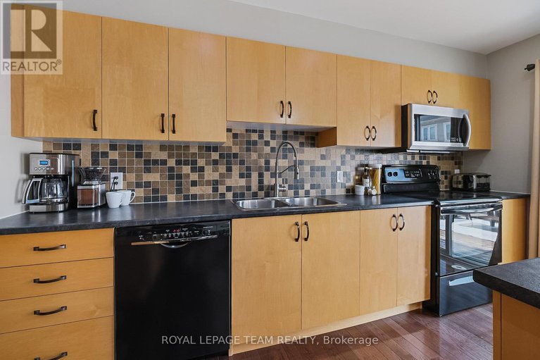 28669844/127-harmattan-avenue/stittsville-north/ottawa/ontario/K2S0E4_19