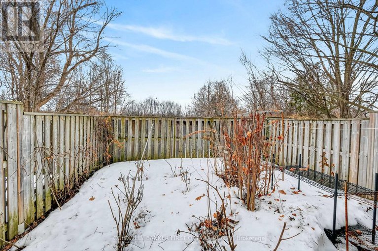 29449932/17-300-stone-quarry-private-s/carson-meadows/ottawa/ontario/K1K3Y2_82