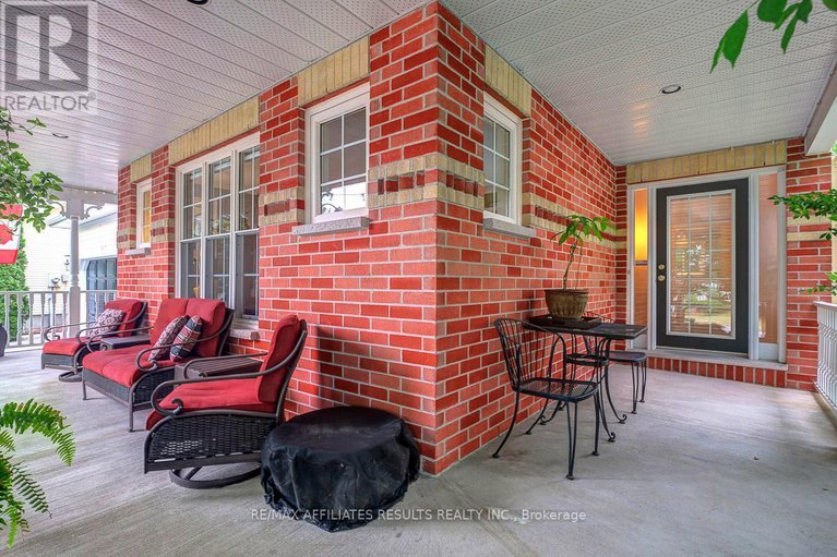 28999165/35-crantham-crescent/stittsville-central/ottawa/ontario/K2S1R2_4