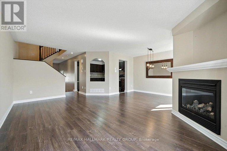 28627061/226-gerry-lalonde-drive/avalon-west/ottawa/ontario/K4A0W6_15