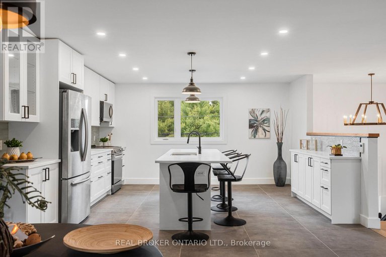 28340417/833-beavertail-road/huntley-ward-south-west/ottawa/ontario/K0A1L0_13
