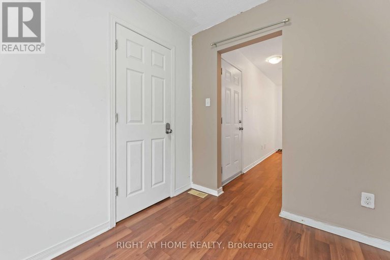 29253967/364-moffatt-pond-court/cedargrovefraserdale/ottawa/ontario/K2J0C7_13