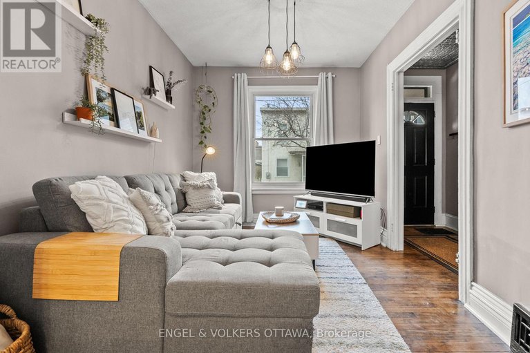 29161397/421-arlington-avenue/west-centre-town/ottawa/ontario/K1R6Z7_9