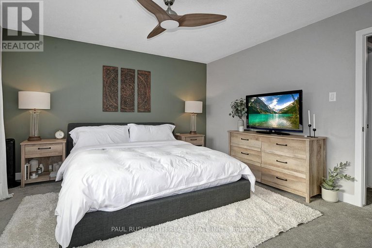 29138542/333-joshua-street/mer-bleuebradley-estatesanderson-park/ottawa/ontario/K1W0N7_17