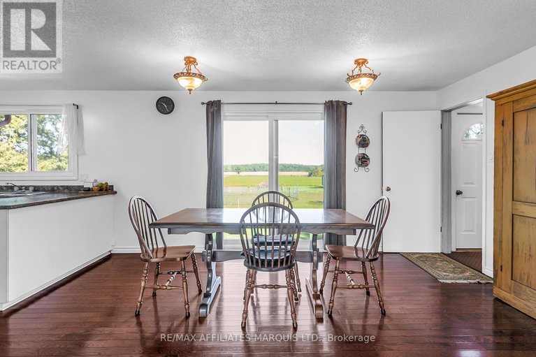 28863291/18659-county-rd-19-road/south-glengarry-charlottenburgh-twp/south-glengarry/ontario/K0C2J0_9
