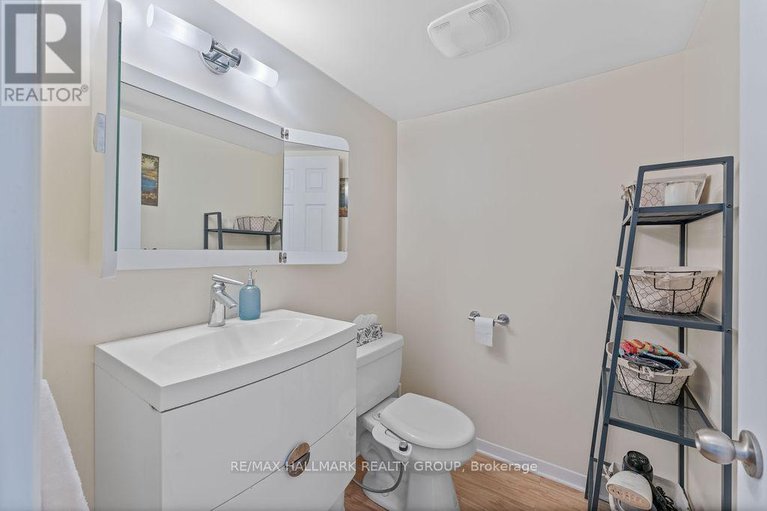 28321251/3513-ashton-station-road/goulbourn-twp-from-franktown-rdsouth-to-rideau/ottawa/ontario/K0A1B0_25