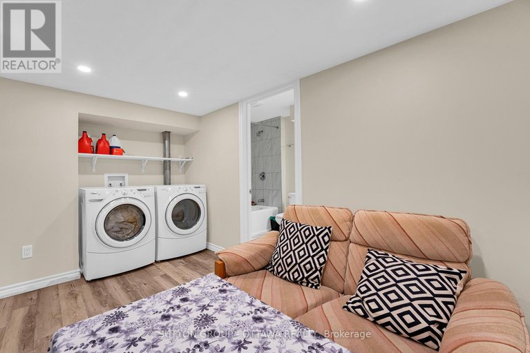 28877214/354-haileybury-street/strandherd/ottawa/ontario/K2J0N5_34