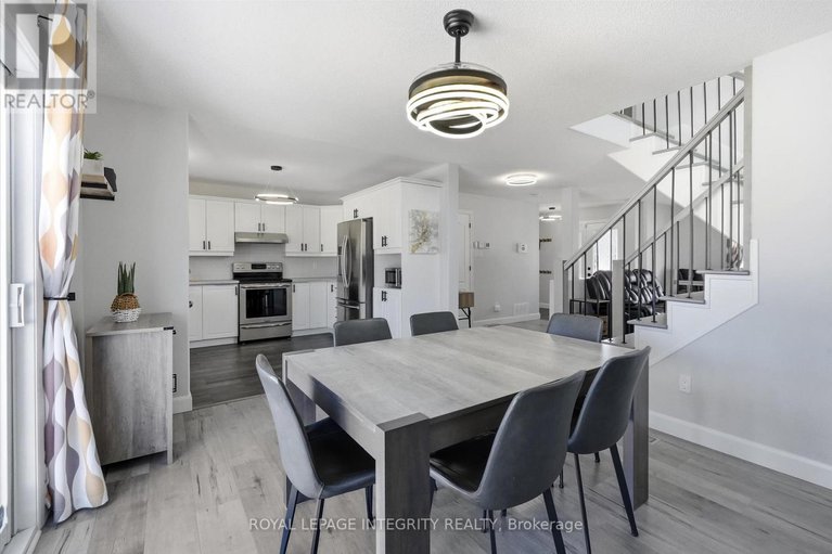 29413615/36-frontenac-boulevard/embrun/russell/ontario/K0A1W0_12