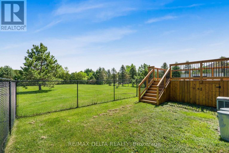 28380312/1987-paul-drive/clarencerockland-twp/clarence-rockland/ontario/K0A1E0_26