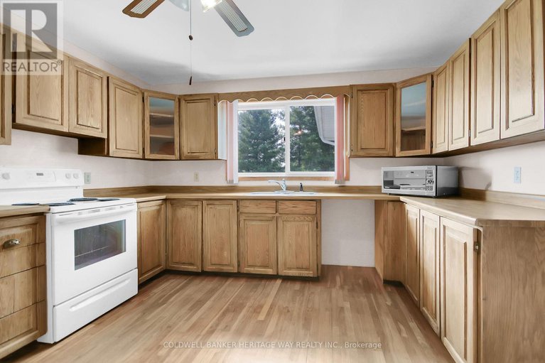 28847945/776-country-street/mississippi-mills-ramsay-twp/mississippi-mills/ontario/K0A1A0_11