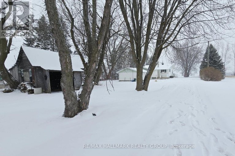 29183294/3427-john-shaw-road/fitzroy-ward-south-east/ottawa/ontario/K0A2H0_7