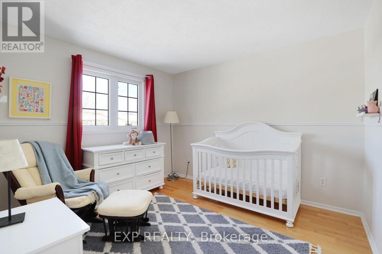 29406077/39-barra-avenue/glencairnhazeldean/ottawa/ontario/K2L2R9_26