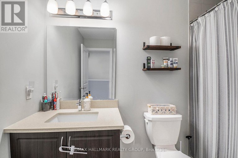 28517477/328-shepperton-street/avalon-east/ottawa/ontario/K4A5K9_19