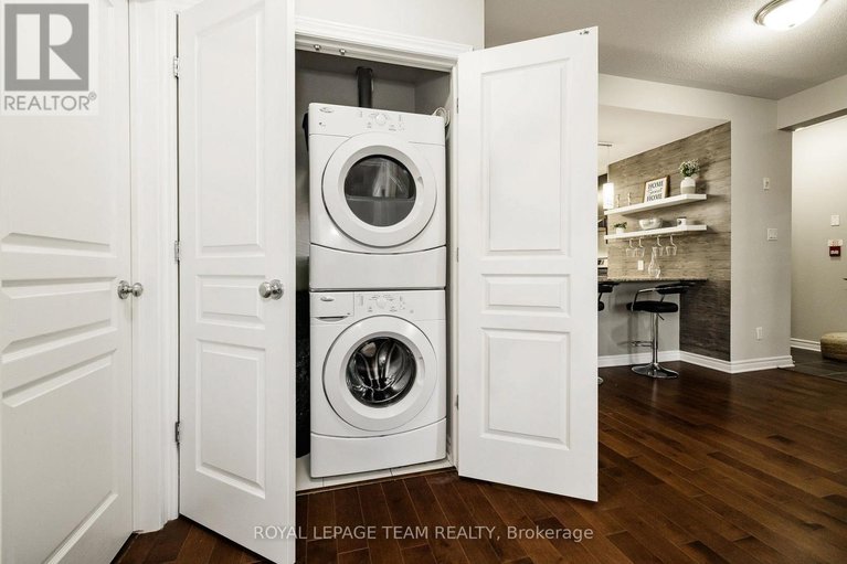 29564017/a-19-tadley-private/longfields/ottawa/ontario/K2J2T3_33