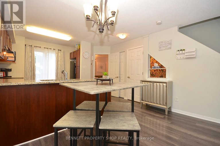 28876724/706-sanibel-private/westcliffe-estates/ottawa/ontario/K2H0A8_20