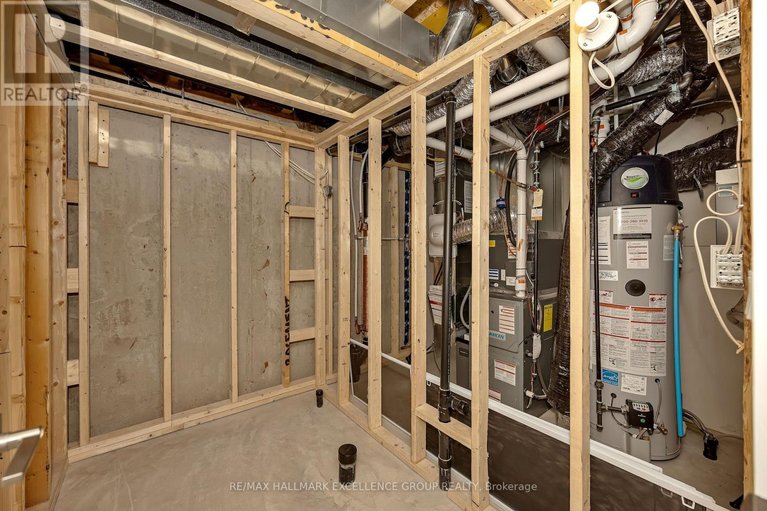 29639073/677-honeydew-street/riverside-southgloucester-glen/ottawa/ontario/K1X0K5_36