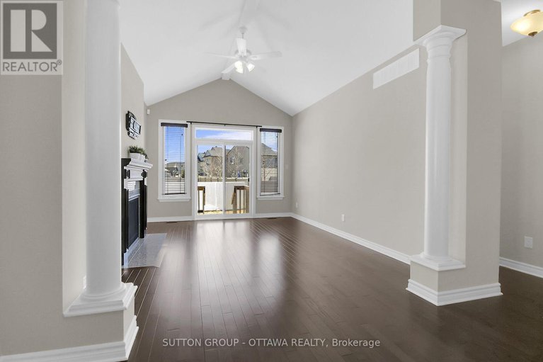 28627249/809-carnelian-crescent/riverside-southgloucester-glen/ottawa/ontario/K1X0A8_18
