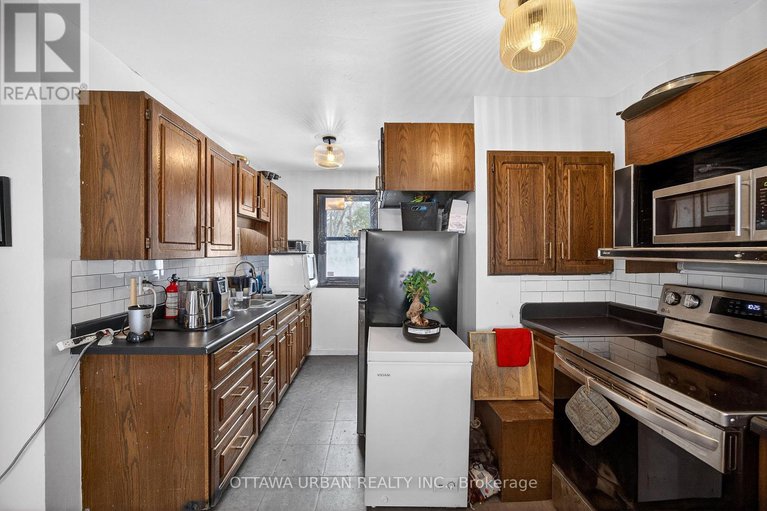 29249912/951-merivale-road/carlington/ottawa/ontario/K1Z6A3_29