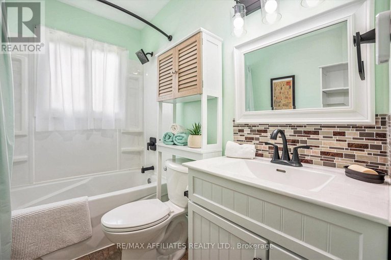 28487442/114-duncan-street/drummondnorth-elmsley-north-elmsley-twp/drummondnorth-elmsley/ontario/K7A4S4_13