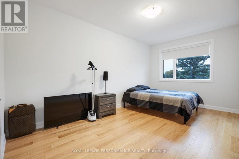 29317173/1709-fisher-ave-avenue/carleton-heights/ottawa/ontario/K2C1X9_33