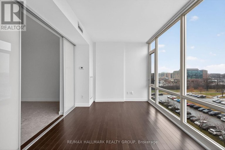 29617506/705-201-parkdale-avenue/mechanicsville/ottawa/ontario/K1Y1E8_17