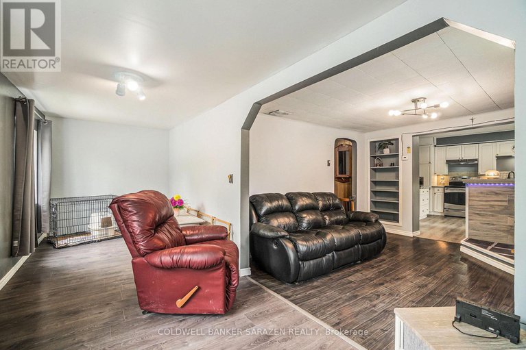 28431924/215-division-street-s/mcnabbraeside-twps/mcnabbraeside/ontario/K7S3C7_13