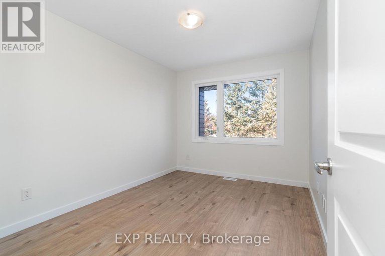 29353205/503-cote-street/overbrookcastle-heights/ottawa/ontario/K1K0Z8_26