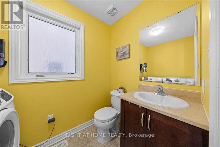 29180745/225-mica-crescent/town-of-rockland/clarence-rockland/ontario/K4K0E3_34