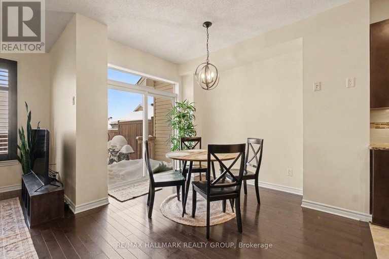 29401593/122-minoterie-ridge/camelot/ottawa/ontario/K4A0Y5_11