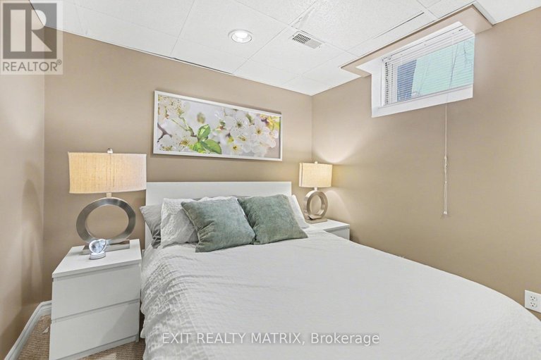 29667143/1583-sunview-drive/orleanssunridge/ottawa/ontario/K1C5A6_30