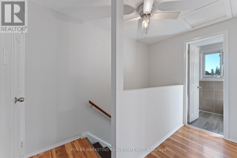 28944015/182-1045-morrison-drive/redwood-park/ottawa/ontario/K2H7L2_11