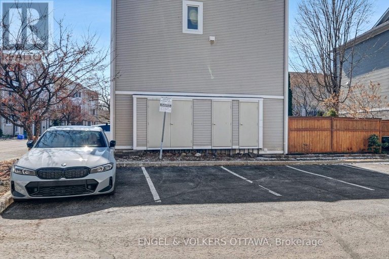 29583335/505-burleigh-private/cyrville/ottawa/ontario/K1J1J9_42