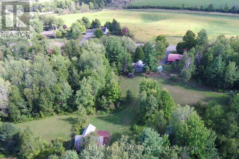 28858937/326-calabogie-road/mcnabbraeside-twps/mcnabbraeside/ontario/K7S3G8_19