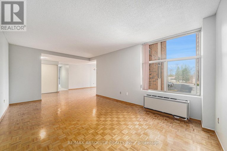 28250685/203-2759-carousel-crescent/emerald-woodssawmill-creek/ottawa/ontario/K1T2N5_6