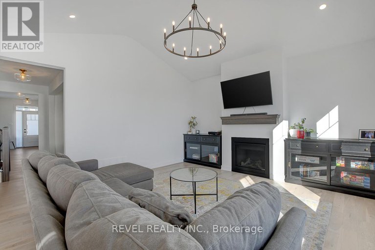 29320368/1022-showman-street/richmond/ottawa/ontario/K0A2Z0_14