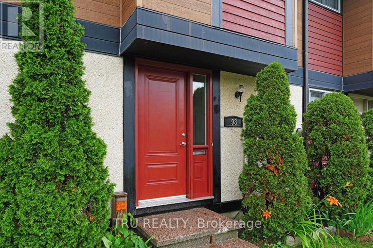 28561491/60-98-mcclintock-way-way/katimavik/ottawa/ontario/K2L2A4_6