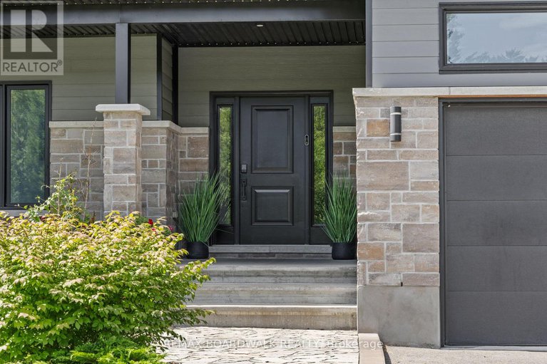 29256267/400-cinnamon-crescent/fitzroy-ward-south-west/ottawa/ontario/K0A2H0_2