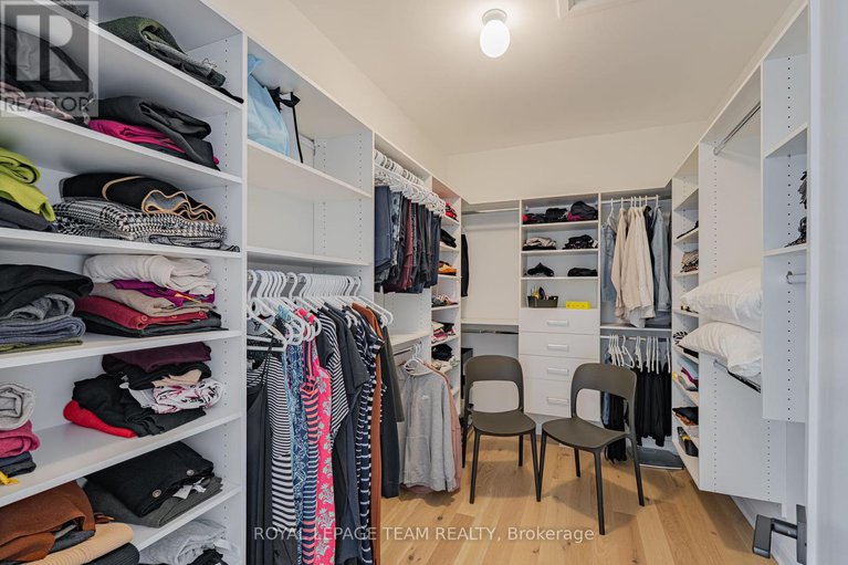 28698109/2055-wanderer-avenue/mahogany-community/ottawa/ontario/K4M0W9_37