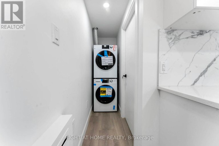 28705637/2700-priscilla-street/britannia/ottawa/ontario/K2B7E2_32