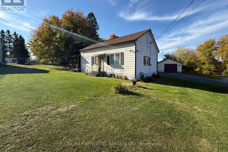 28957310/19136-hay-road/south-glengarry-charlottenburgh-twp/south-glengarry/ontario/K0C2E0_1