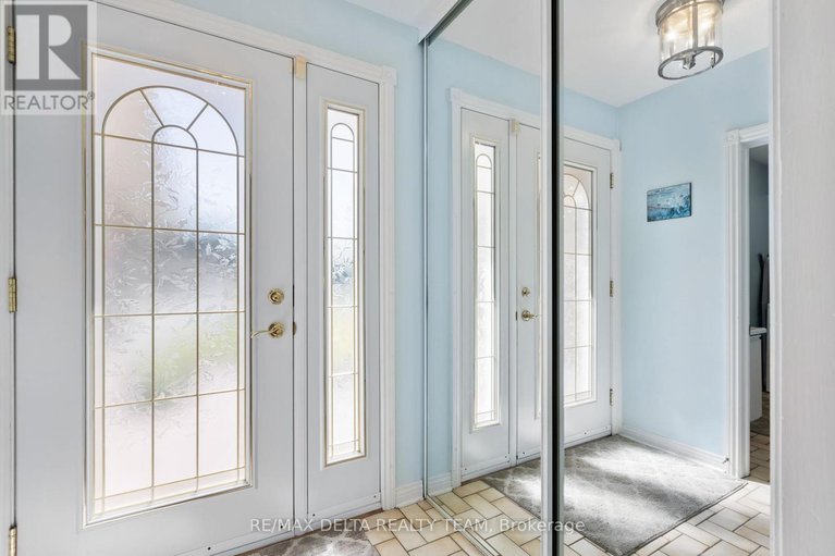 28782058/9-lasalle-street/clarencerockland-twp/clarence-rockland/ontario/K4K1K7_4