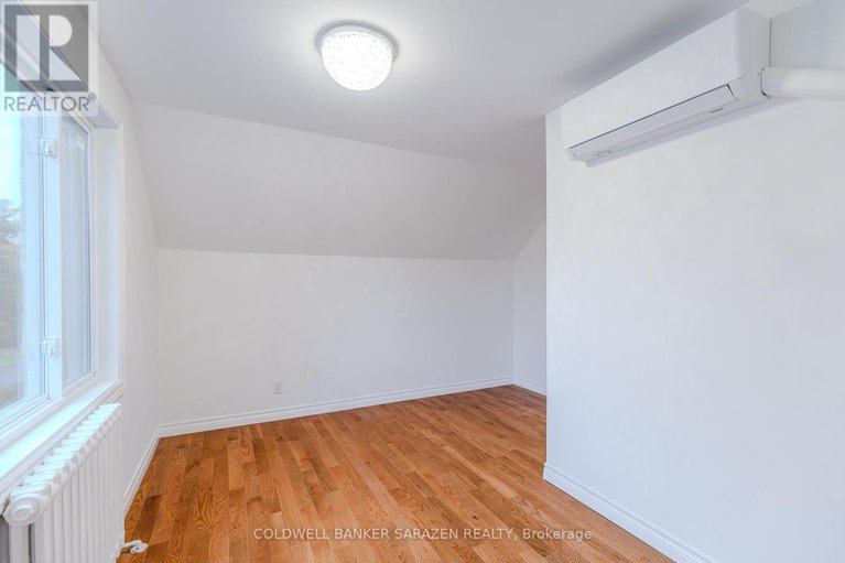 29294876/10-argue-drive/borden-farmstewart-farmcarleton-heightsparkwood-hills/ottawa/ontario/K2E6S1_33