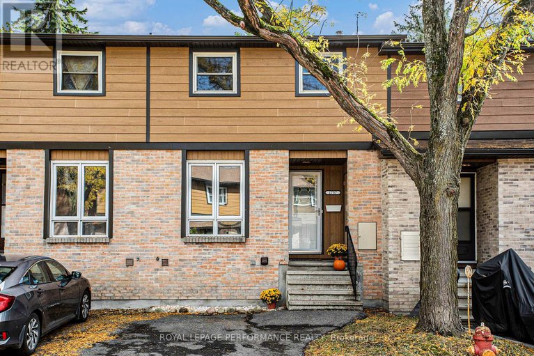 28972961/1757-trappist-lane/convent-glen-south/ottawa/ontario/K1C1X7_1