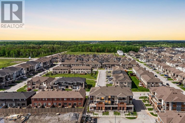 29615081/78-lyrid-private/half-moon-bay/ottawa/ontario/K2J6N3_42