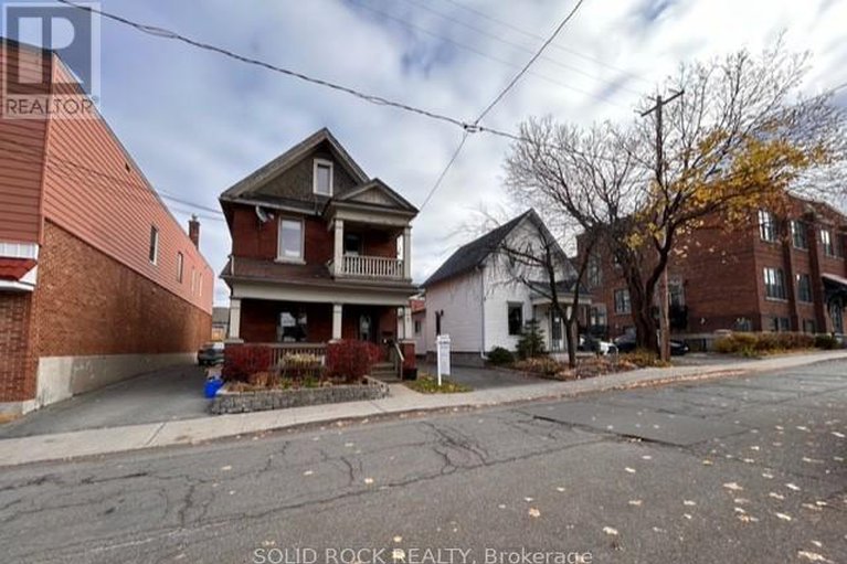 28310185/11-melrose-avenue/hintonburg/ottawa/ontario/K1Y1T8_22