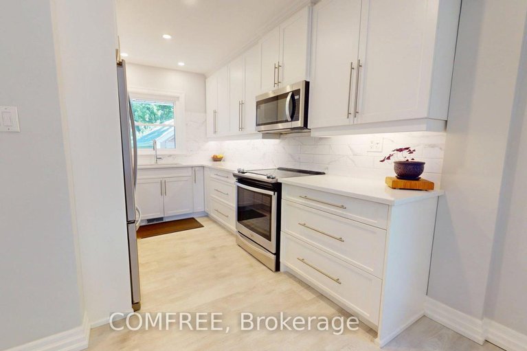 28379300/1622-drake-avenue/riverview-park/ottawa/ontario/K1G0L8_7